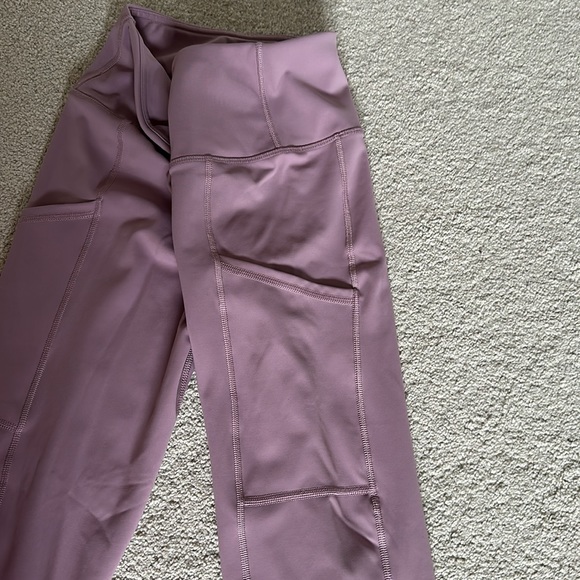 Banana Republic leggings with pockets - Picture 3 of 4